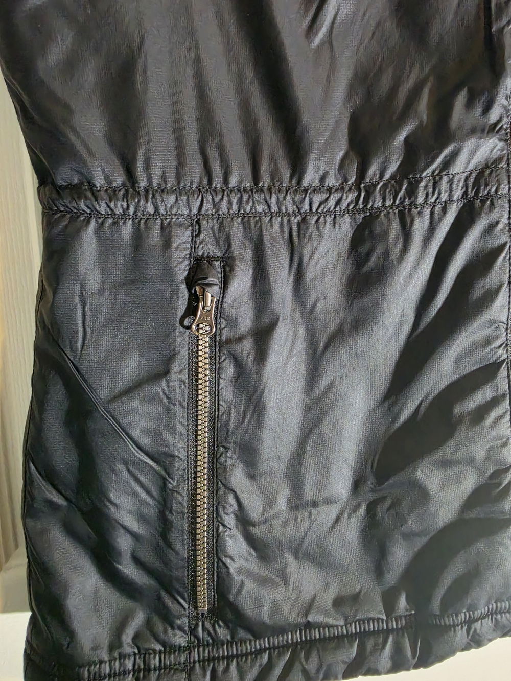 Columbia Women's Black Quilted Puffer Vest - Picture 5 of 9